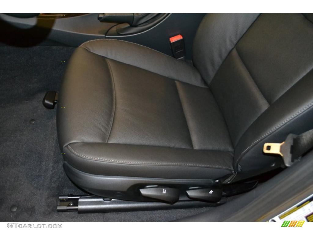 2011 3 Series 328i Sedan - Space Gray Metallic / Black photo #14