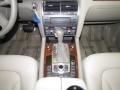 2010 Audi Q7 Cardamom Beige Interior Transmission Photo