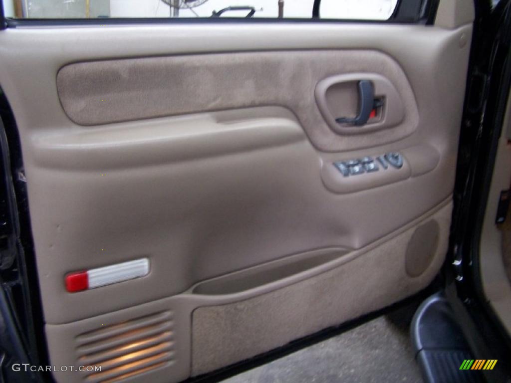 1997 Suburban K1500 LT 4x4 - Onyx Black / Neutral photo #6