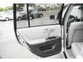 Millenium Silver Metallic - Highlander I4 Photo No. 14
