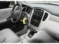 Millenium Silver Metallic - Highlander I4 Photo No. 21