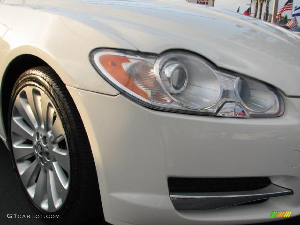 Porcelain White 2009 Jaguar XF Luxury Exterior Photo #49608376
