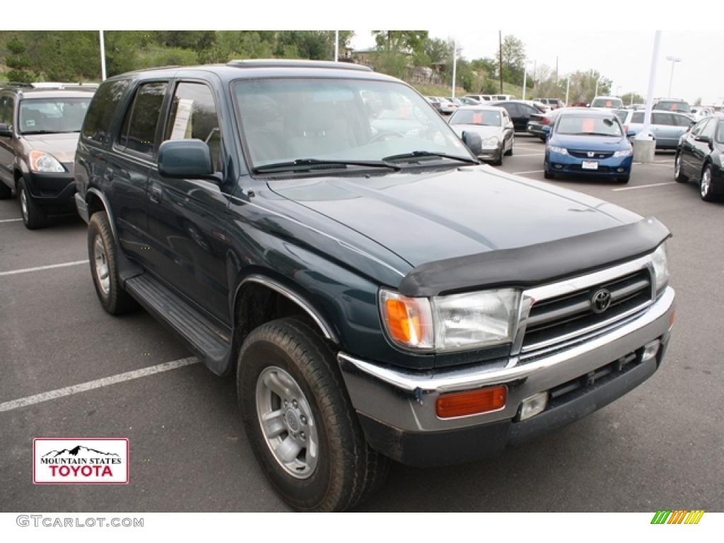 1998 4Runner SR5 4x4 - Evergreen Pearl / Gray photo #1