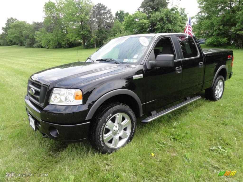 2006 F150 FX4 SuperCrew 4x4 - Black / Black/Medium Flint photo #2