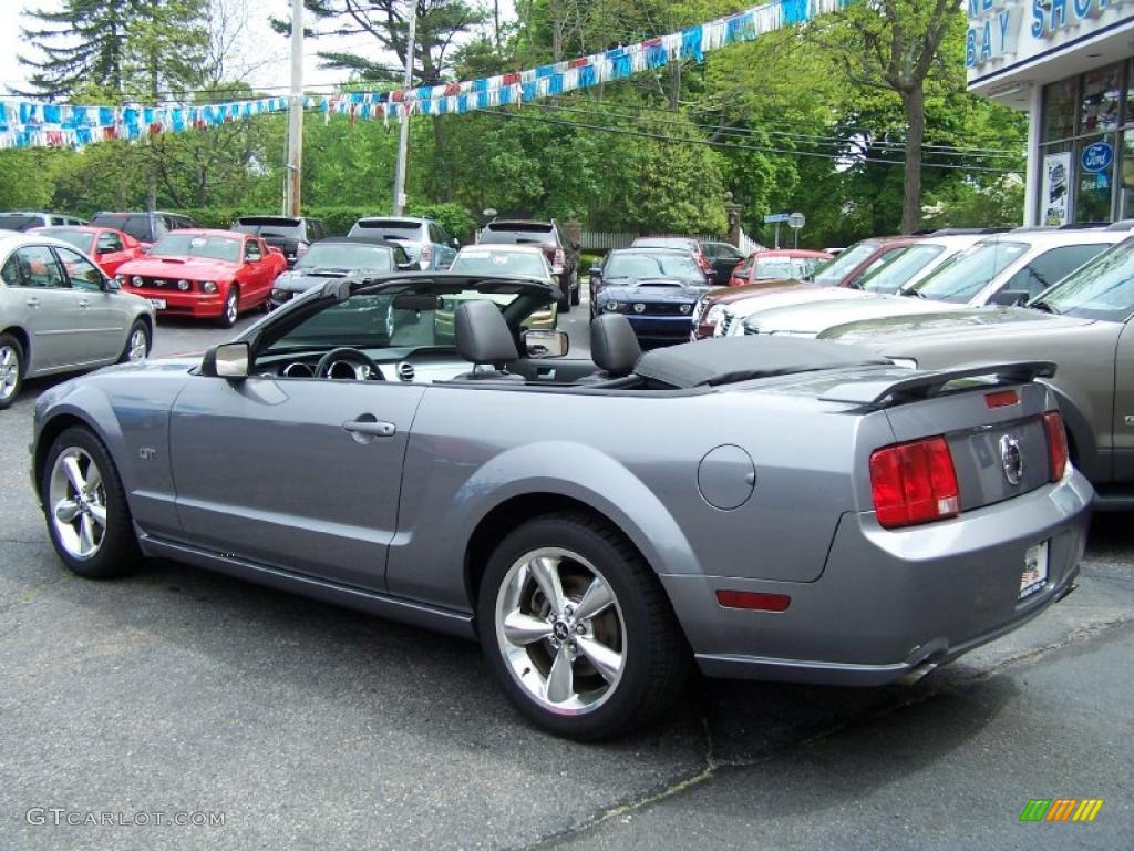 2006 Mustang GT Premium Convertible - Tungsten Grey Metallic / Dark Charcoal photo #4