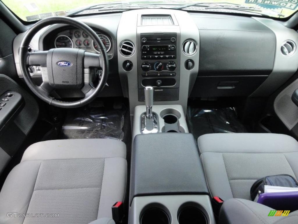 2006 F150 FX4 SuperCrew 4x4 - Black / Black/Medium Flint photo #24