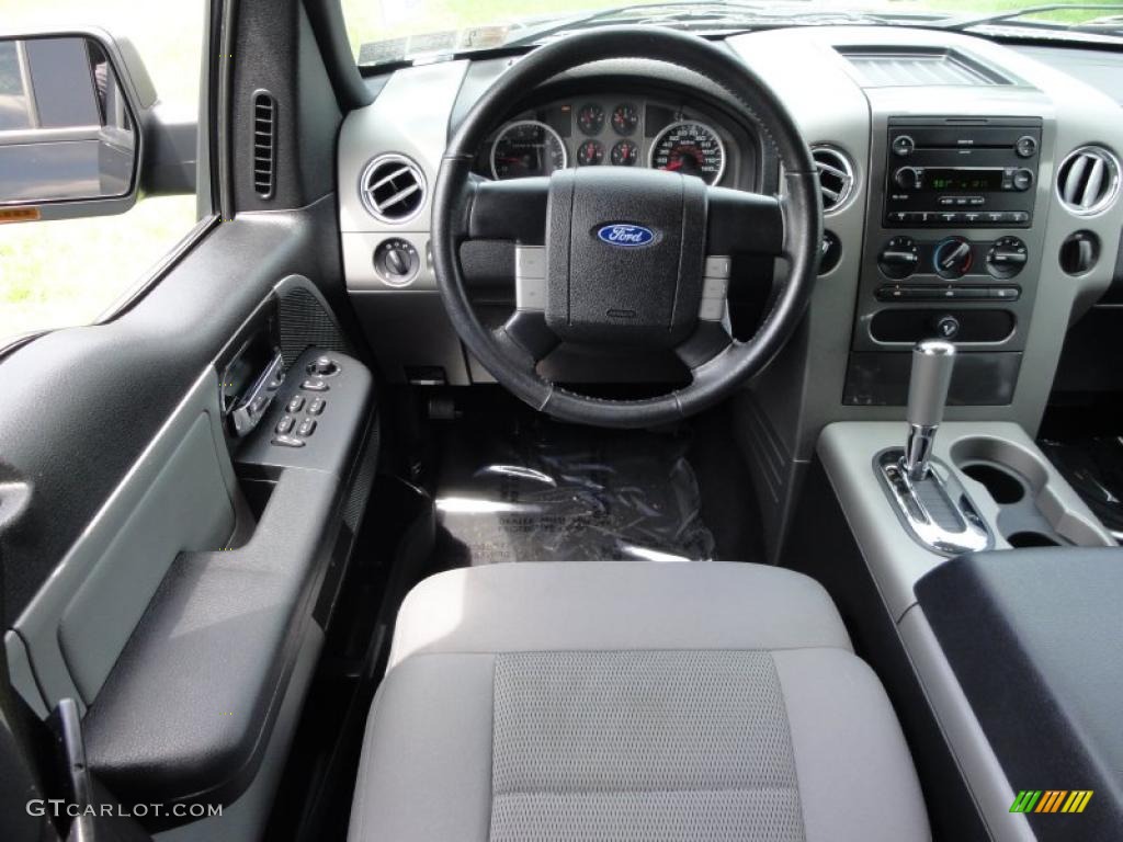 2006 F150 FX4 SuperCrew 4x4 - Black / Black/Medium Flint photo #25
