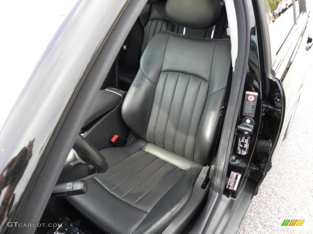 Charcoal Interior 2002 Mercedes-Benz C 32 AMG Sedan Photo #49610794