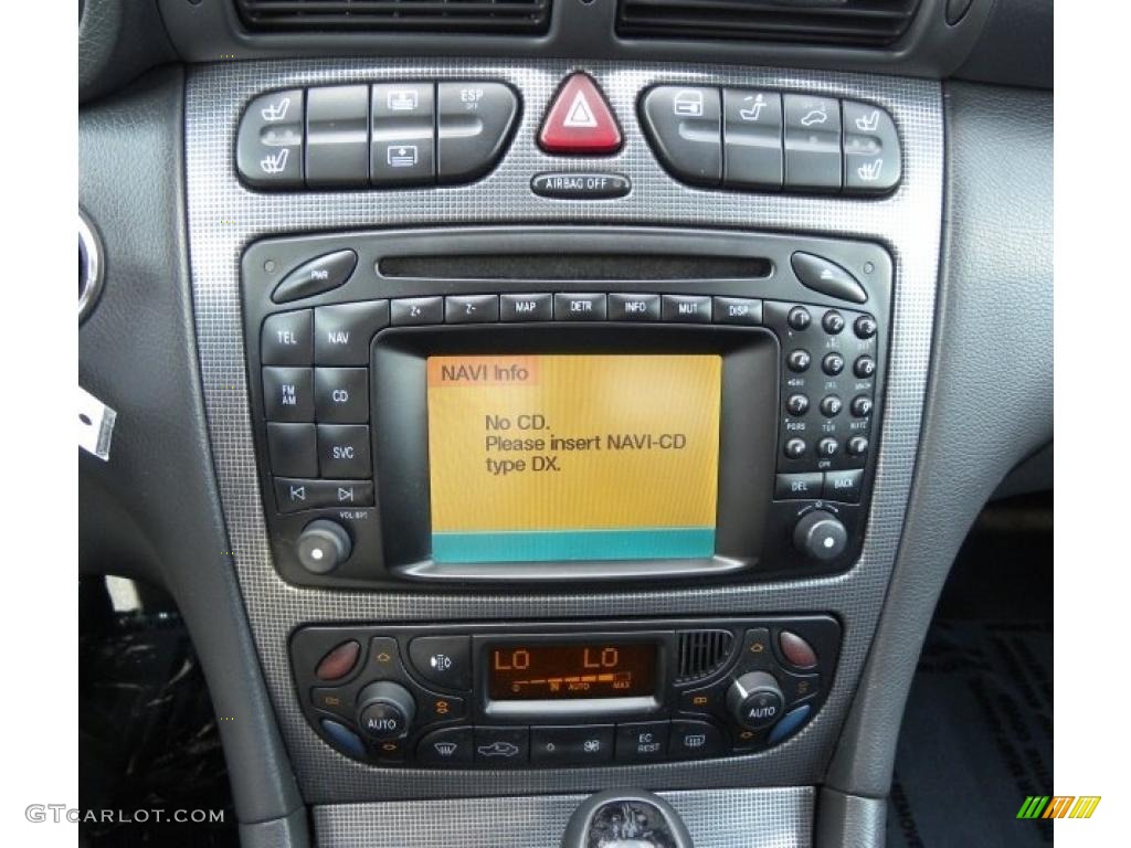 2002 Mercedes-Benz C 32 AMG Sedan Controls Photo #49611064