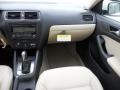 Candy White - Jetta SE Sedan Photo No. 15