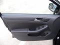 Black - Jetta SE Sedan Photo No. 10