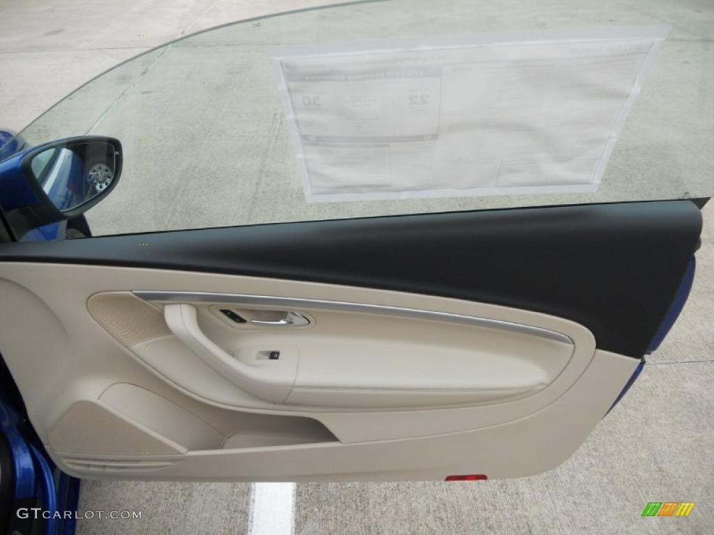 2012 Volkswagen Eos Komfort Cornsilk Beige Door Panel Photo #49613329