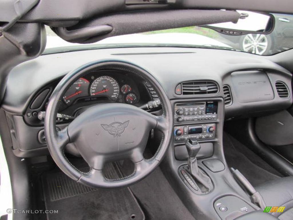 2001 Chevrolet Corvette Convertible Black Dashboard Photo #49613413