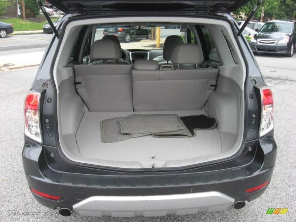 2009 Subaru Forester 2.5 XT Limited Trunk Photo #49614039