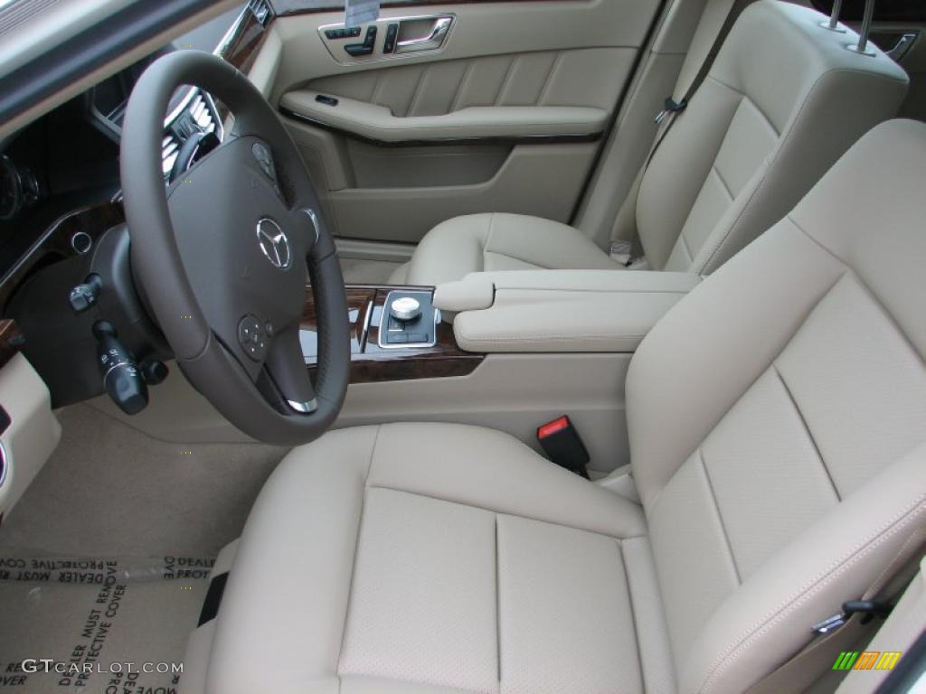 Black Interior 2011 Mercedes-Benz E 350 BlueTEC Sedan Photo #49615438