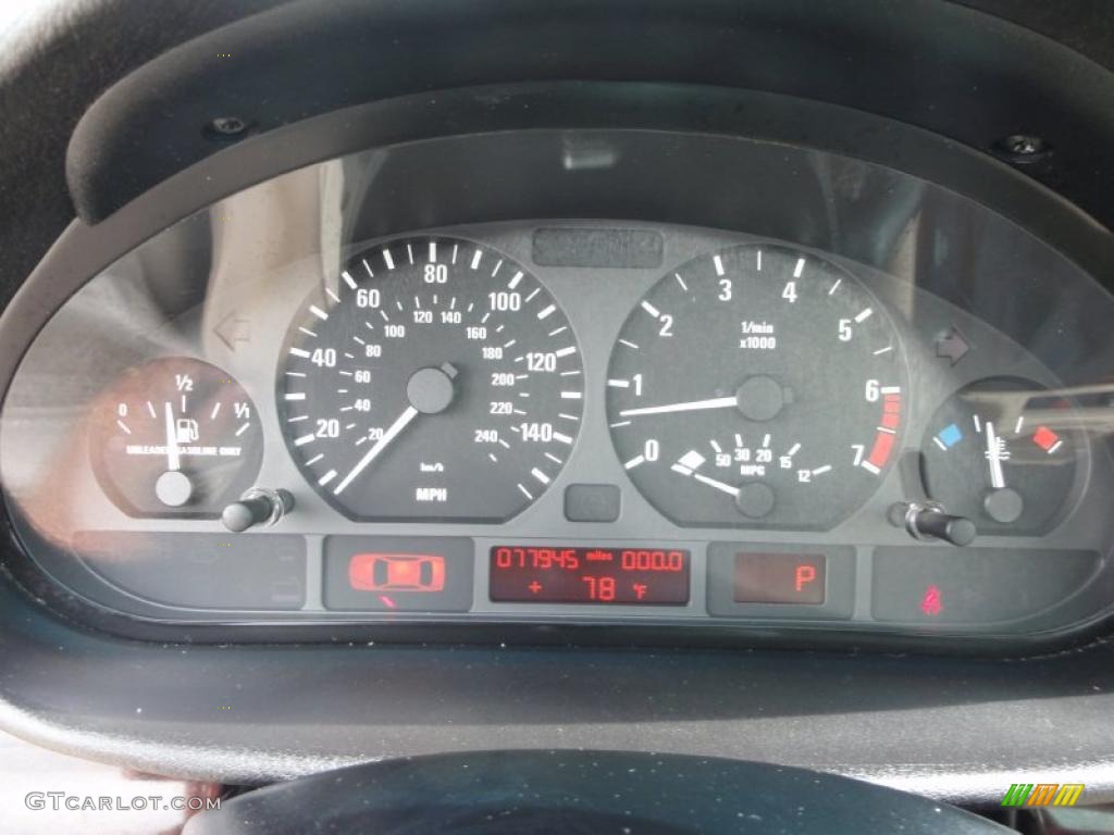 2002 BMW 3 Series 325xi Sedan Gauges Photo #49619188