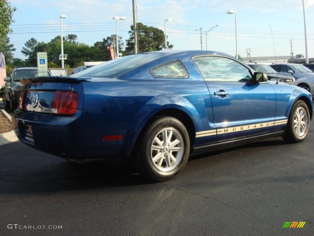 2007 Mustang V6 Premium Coupe - Vista Blue Metallic / Medium Parchment photo #3