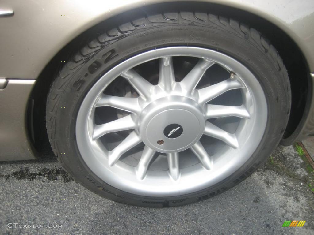 1997 Aston Martin DB7 Coupe Wheel Photo #49621357