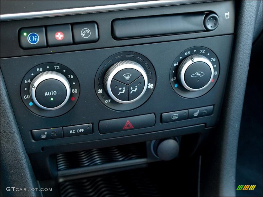 2009 Saab 9-3 2.0T Sport Sedan Controls Photo #49622377