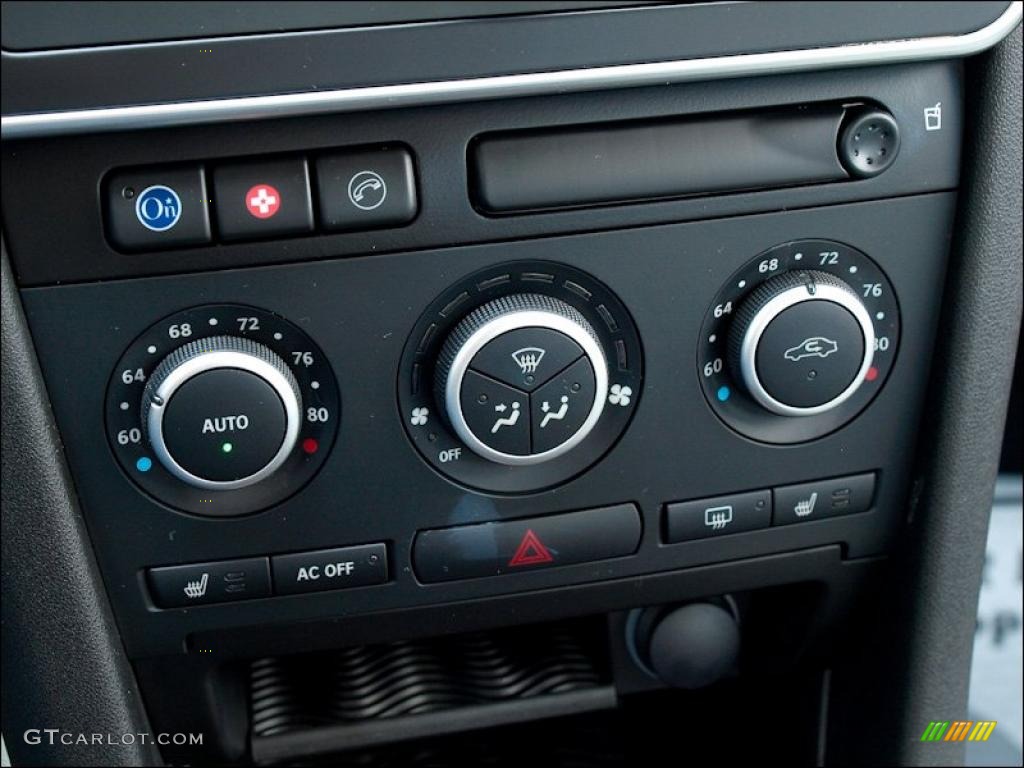 2009 Saab 9-3 2.0T Sport Sedan Controls Photo #49622770