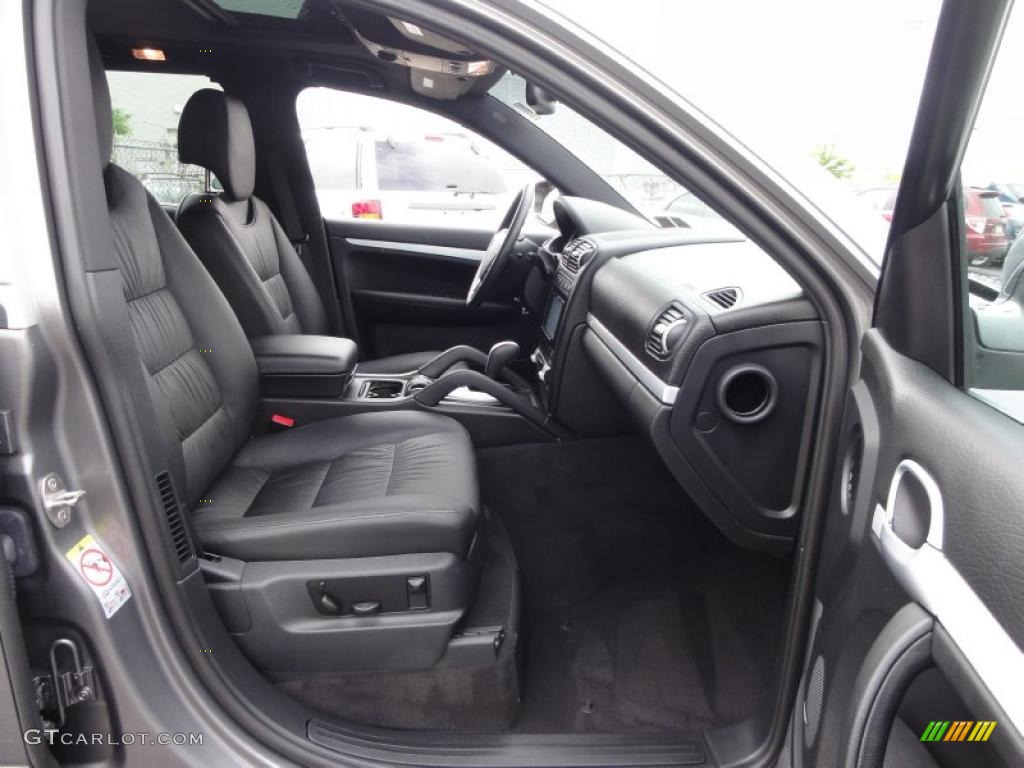 Black Interior 2008 Porsche Cayenne Tiptronic Photo #49623379