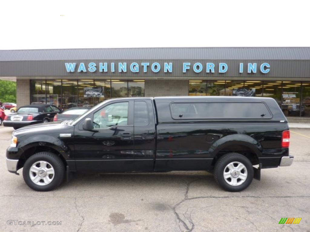 2008 F150 XLT Regular Cab - Black / Medium/Dark Flint photo #1