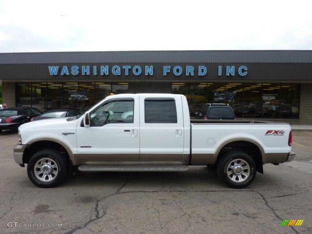 2007 F250 Super Duty King Ranch Crew Cab 4x4 - Oxford White Clearcoat / Castano Brown Leather photo #1