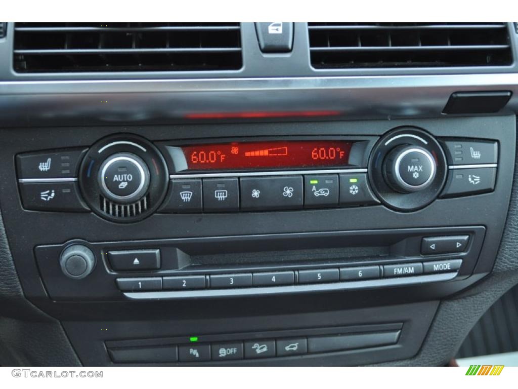 2011 BMW X6 xDrive50i Controls Photo #49630646