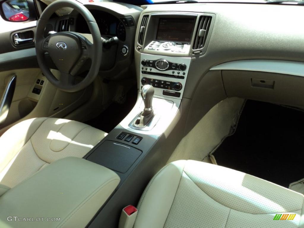 2008 Infiniti G 37 Journey Coupe Wheat Dashboard Photo #49630655