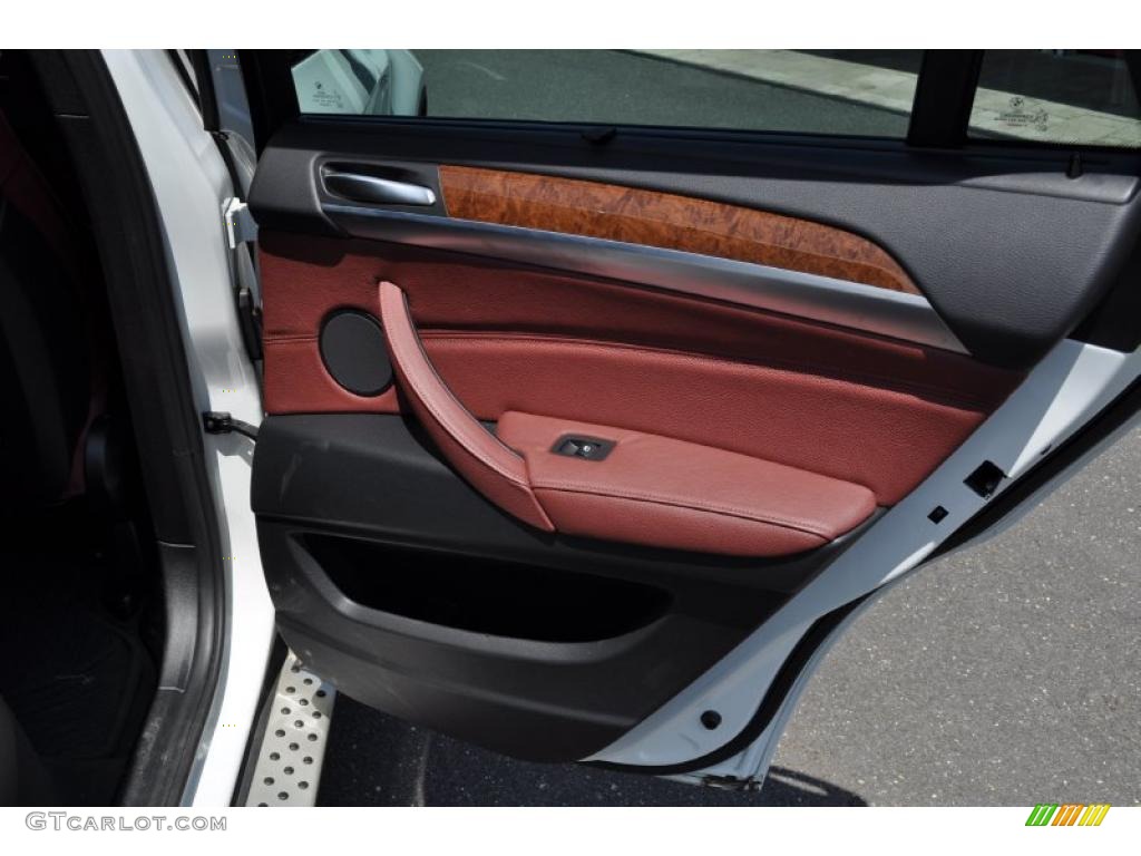 2011 BMW X6 xDrive50i Chateau Red Door Panel Photo #49630826