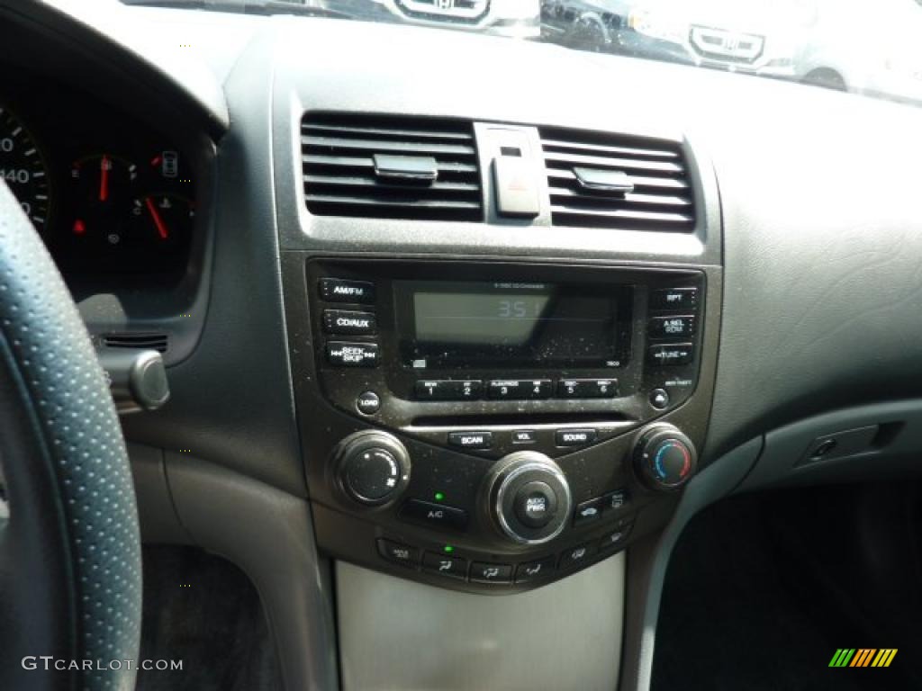 2005 Accord EX Sedan - Graphite Pearl / Gray photo #13