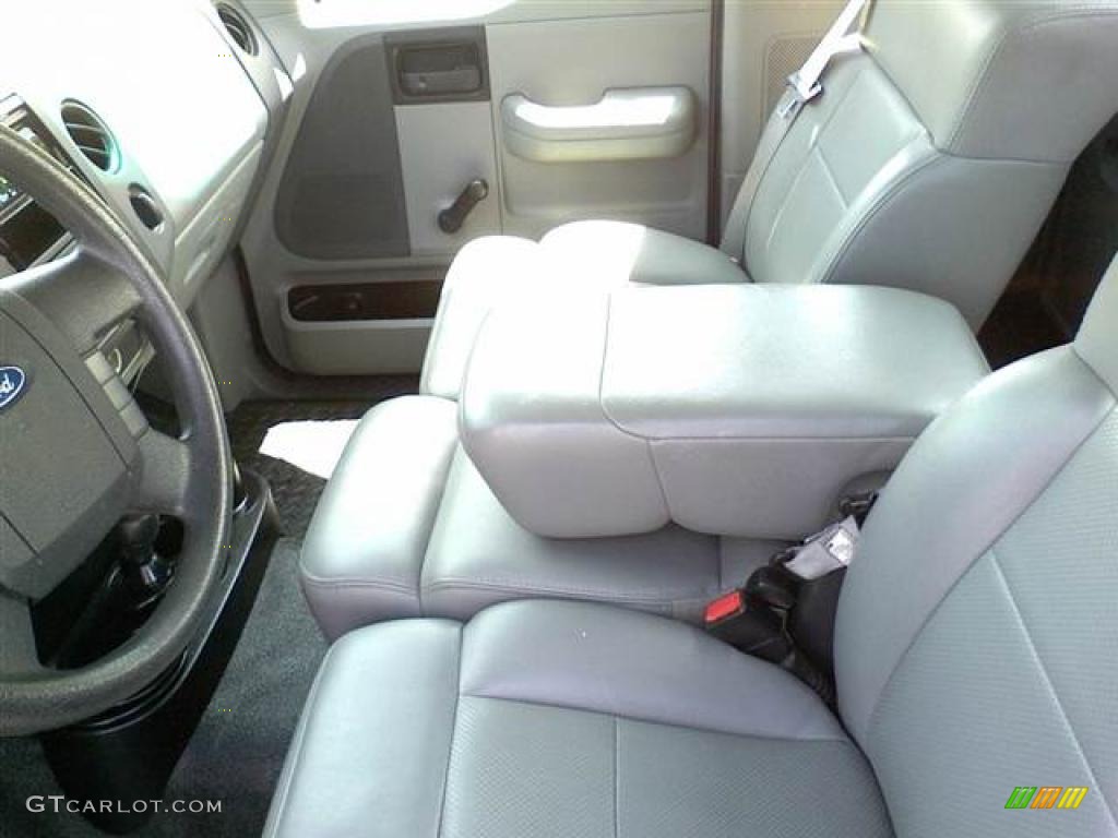 2007 F150 XL Regular Cab 4x4 - Fleet Green / Medium Flint photo #13