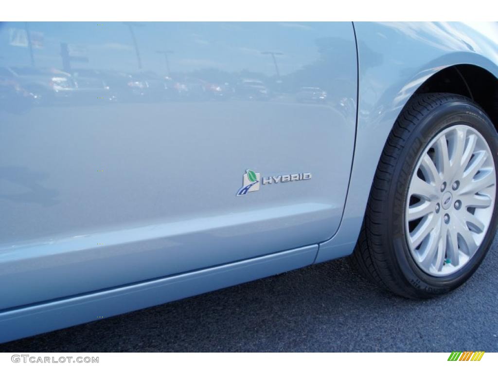 2011 Ford Fusion Hybrid Marks and Logos Photo #49632389