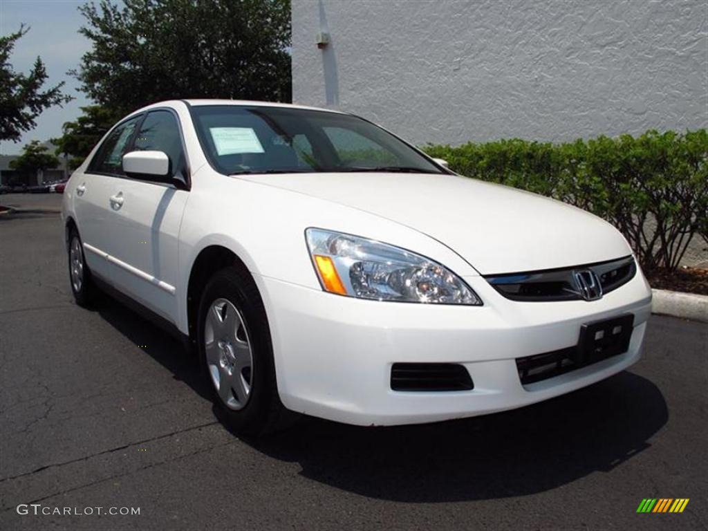 2007 Accord LX Sedan - Taffeta White / Ivory photo #1