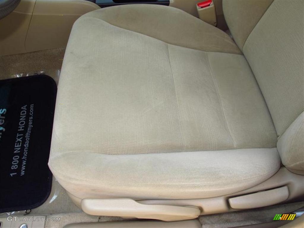 2007 Accord LX Sedan - Taffeta White / Ivory photo #16