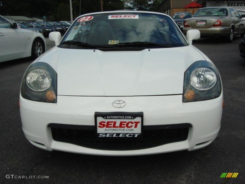 2002 MR2 Spyder Roadster - Super White / Black photo #9