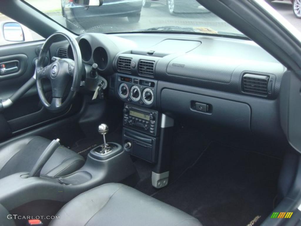 2002 Toyota MR2 Spyder Roadster Black Dashboard Photo #49635653