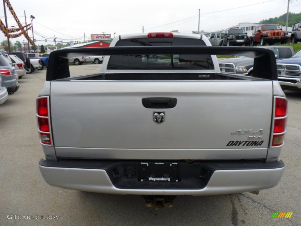 2005 Ram 1500 SLT Daytona Quad Cab 4x4 - Bright Silver Metallic / Dark Slate Gray photo #4