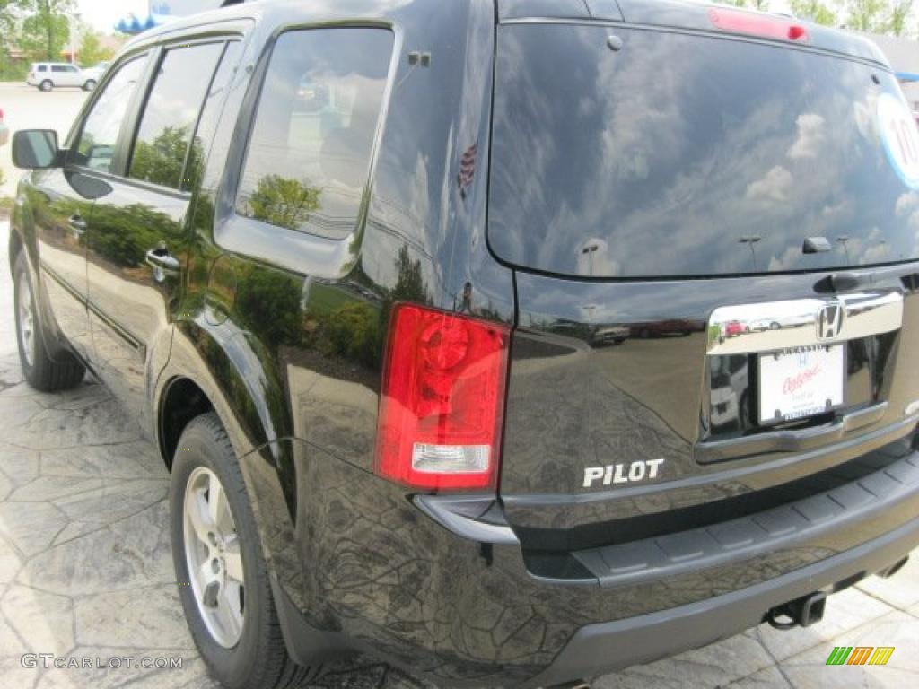 2010 Pilot EX 4WD - Crystal Black Pearl / Gray photo #9