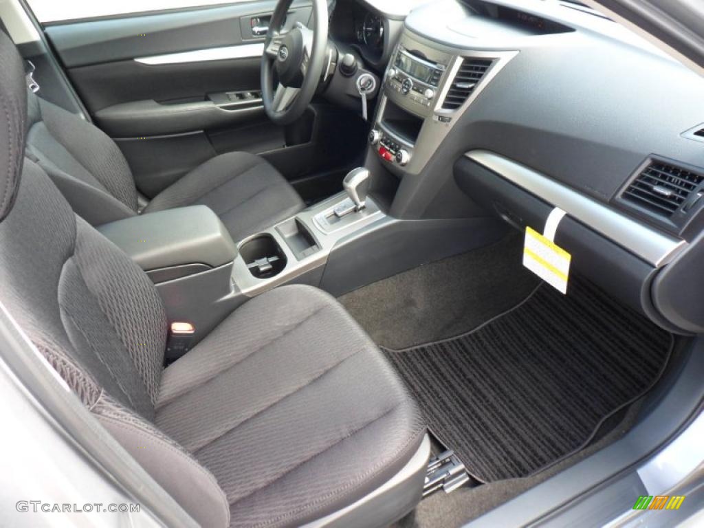 Off-Black Interior 2011 Subaru Legacy 2.5i Photo #49639016