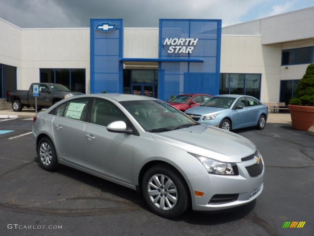 2011 Cruze LT - Silver Ice Metallic / Jet Black photo #1