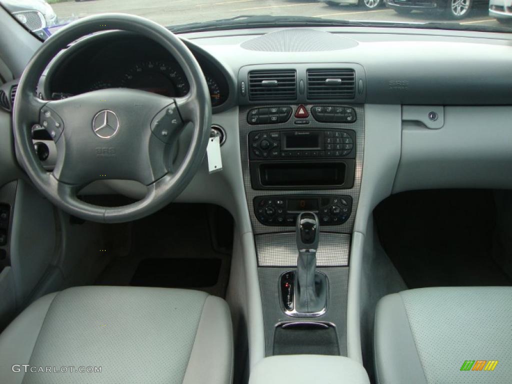 2003 Mercedes-Benz C 320 4Matic Sport Sedan Ash Dashboard Photo #49640078