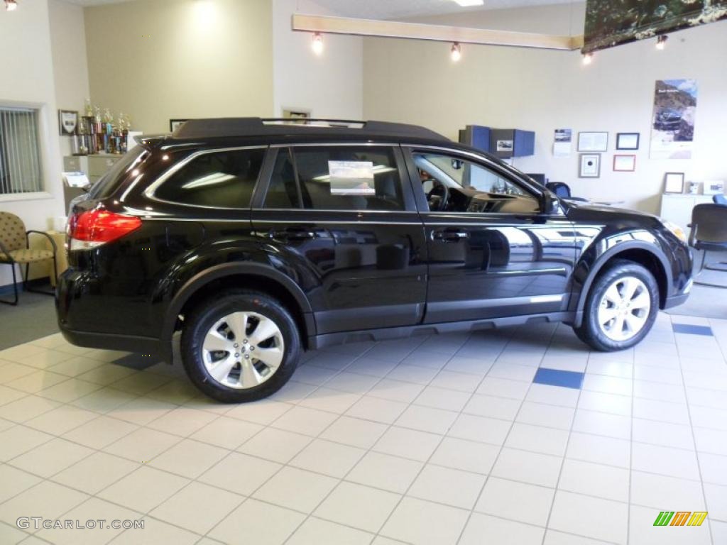 2011 Outback 3.6R Limited Wagon - Crystal Black Silica / Warm Ivory photo #12