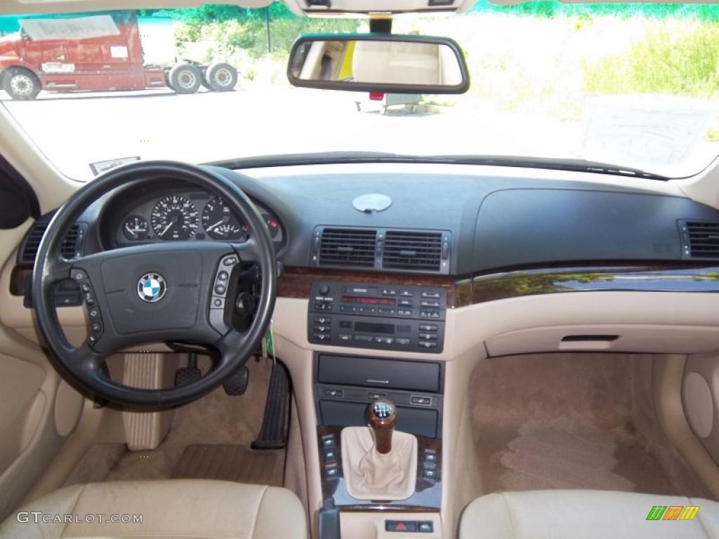 1999 BMW 3 Series 323i Sedan Sand Dashboard Photo #49645799
