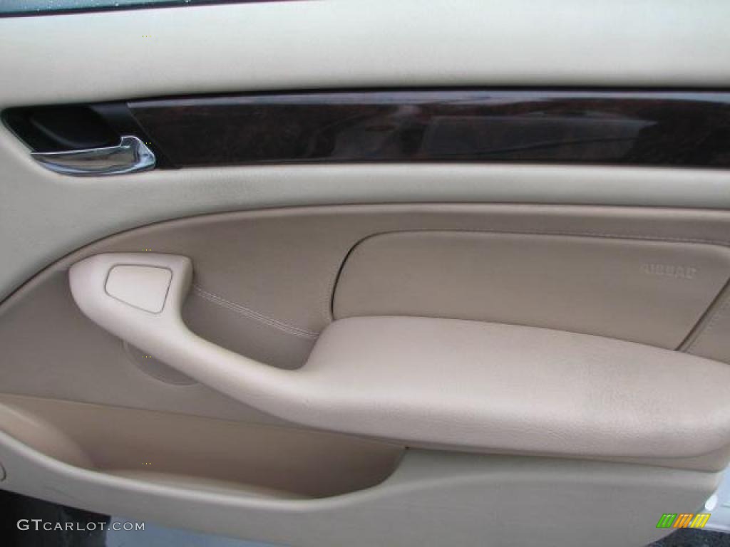 2004 3 Series 325i Sedan - Alpine White / Sand photo #16