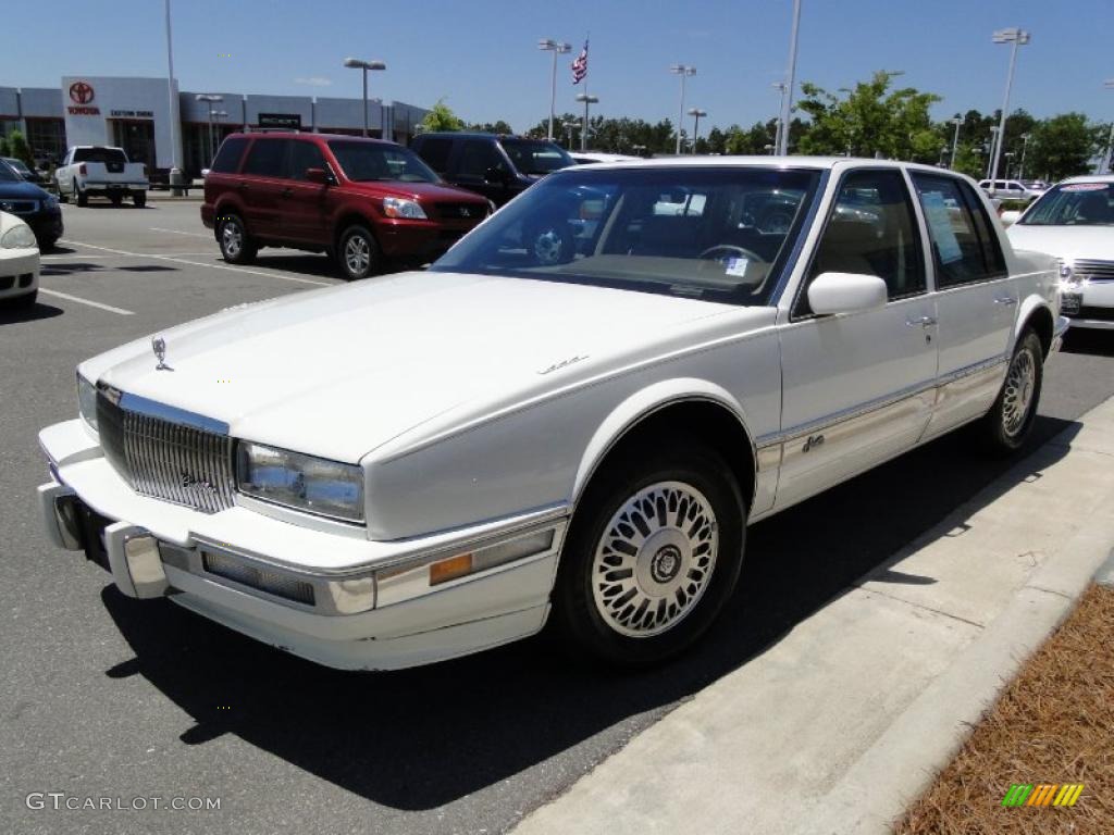 White Diamond 1990 Cadillac Seville STS Exterior Photo #49647884