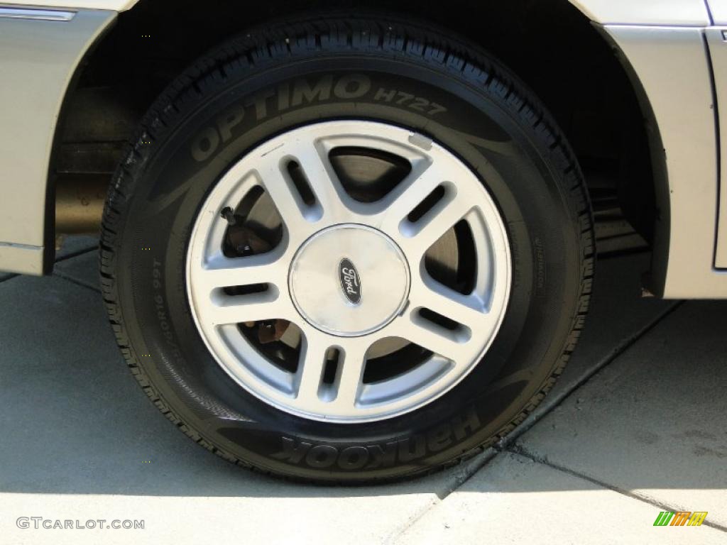 2004 Ford Freestar Limited Wheel Photo #49648742