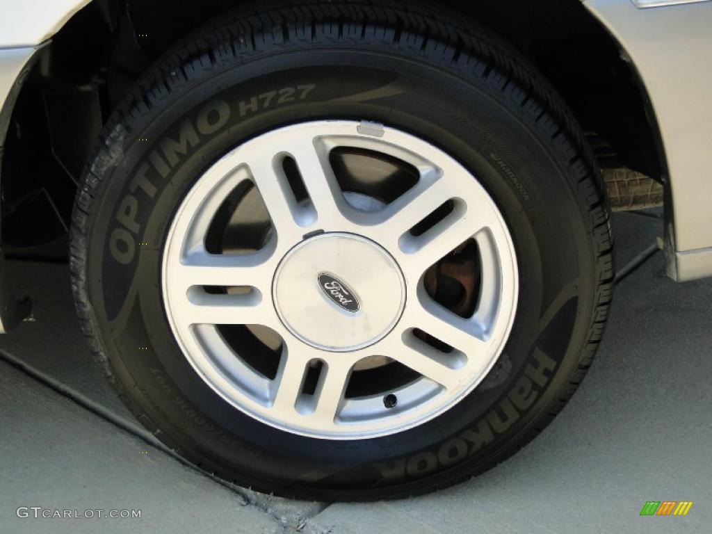 2004 Ford Freestar Limited Wheel Photo #49648754