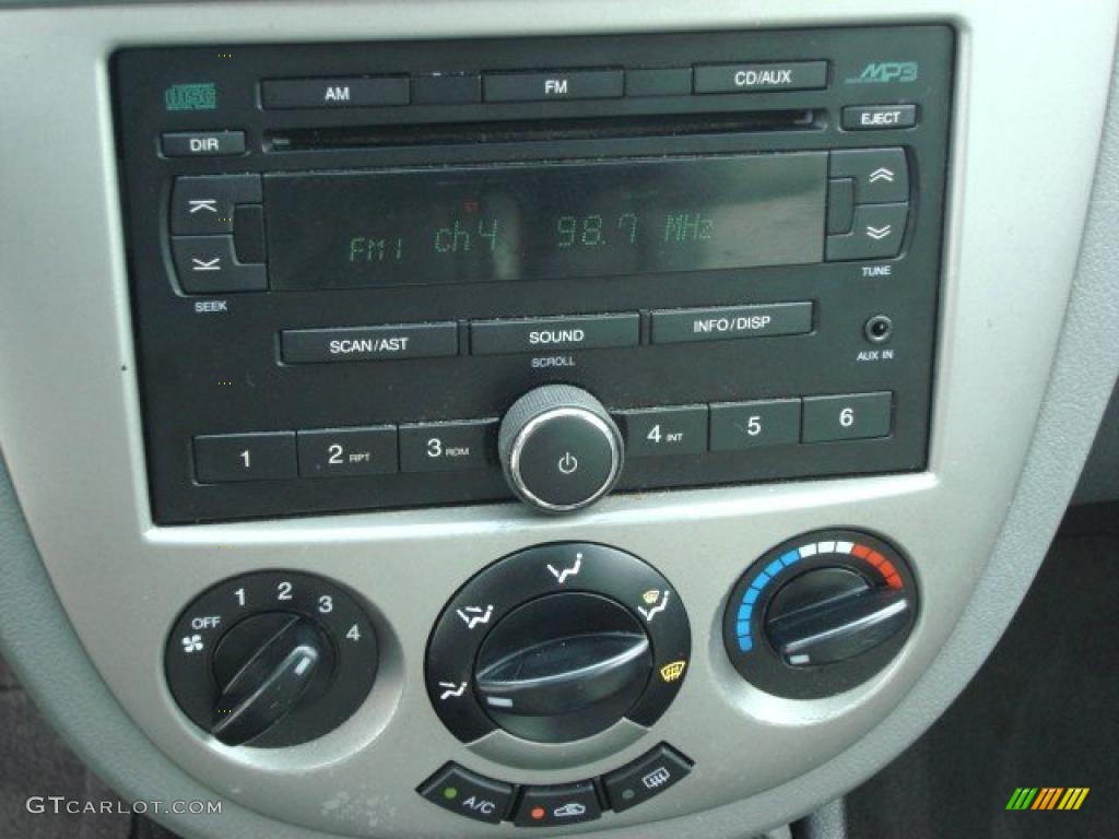 2007 Reno Convenience Package - Cobalt Blue Metallic / Grey photo #16