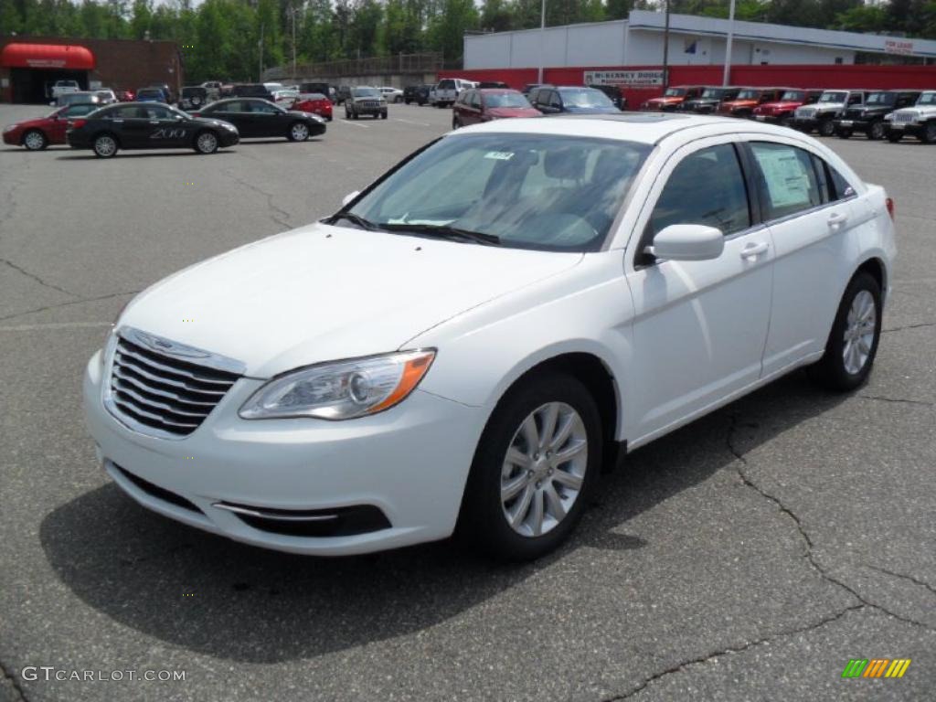 Bright White Chrysler 200